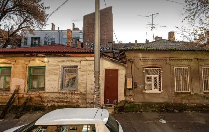 Ленинский район возглавил антирейтинг по аварийному фонду в Ростове - фото 1