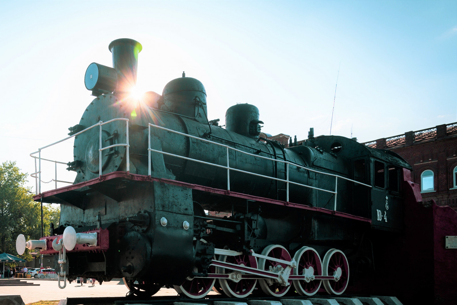 Специальный поезд 11 июня отвезет жителей Ростовской области на праздник в честь Петра I - фото 1