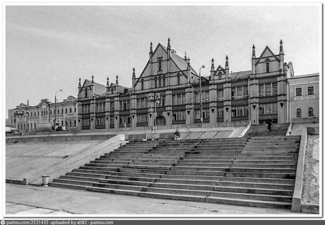 Нижегородцам показали архивные снимки Нижне-Волжской набережной  - фото 2