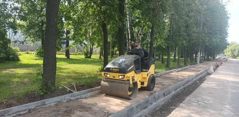 Дорогу на улице Ванеева в Нижнем Новгороде начали готовить к ремонту - фото 1