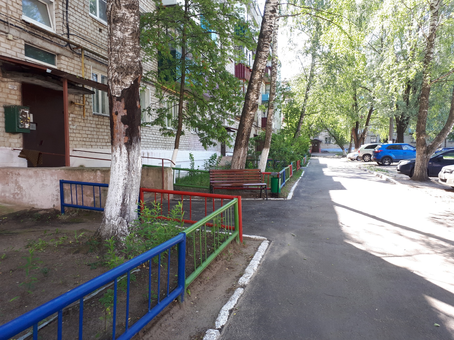 Благоустройство 14 дворов завершили в Нижегородской области по программе Формирование комфортной городской среды