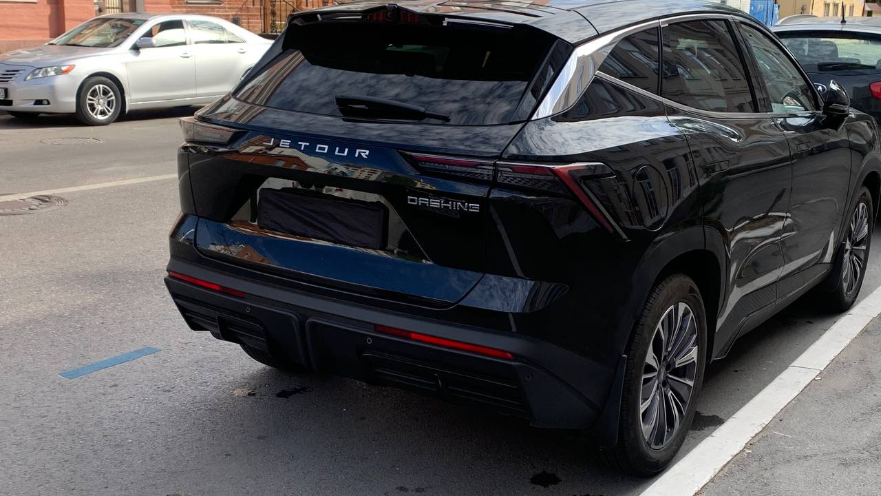 В Ростове намерены начать эвакуировать машины со скрытыми номерами - фото 1