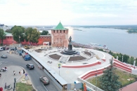 С оркестром и салютом: как в Нижнем Новгороде открыли Чкаловскую лестницу